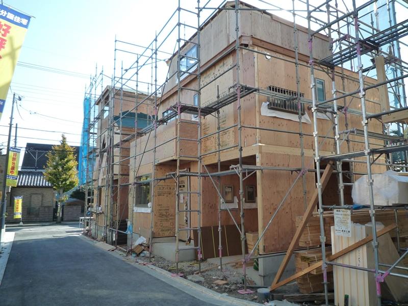 Local appearance photo. Local (11 May 2013) Shooting