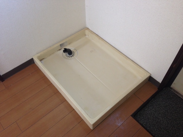 Other. Washing machine in the room