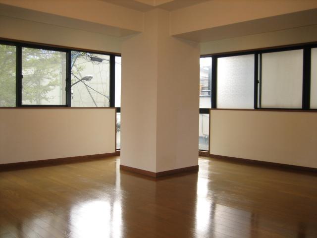 Living and room. Western-style 2 (see separate Room No.)