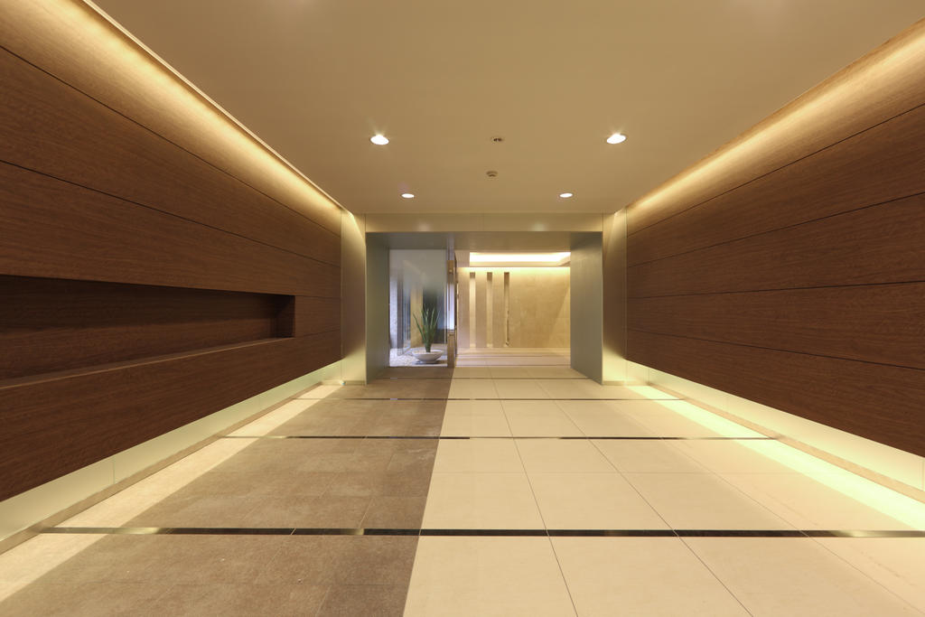 Entrance. Sale average of Entrance