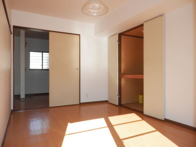 Living and room. room