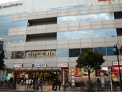 Other.  [Shinozaki Station] About walk from the station 17 minutes