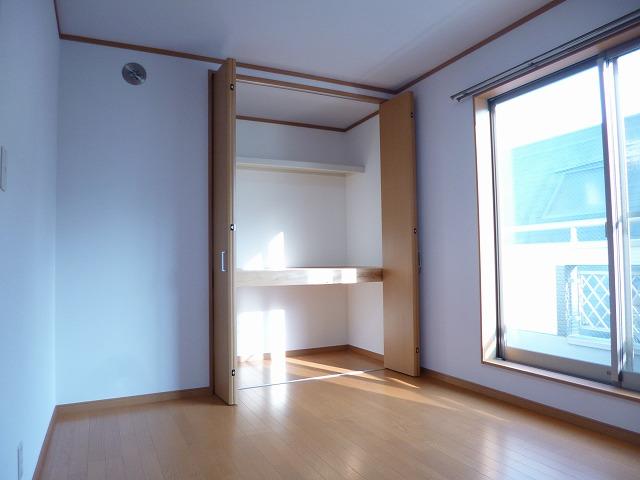 Non-living room.  [Western style room] Good Western-style per yang. About 6 Pledge. 