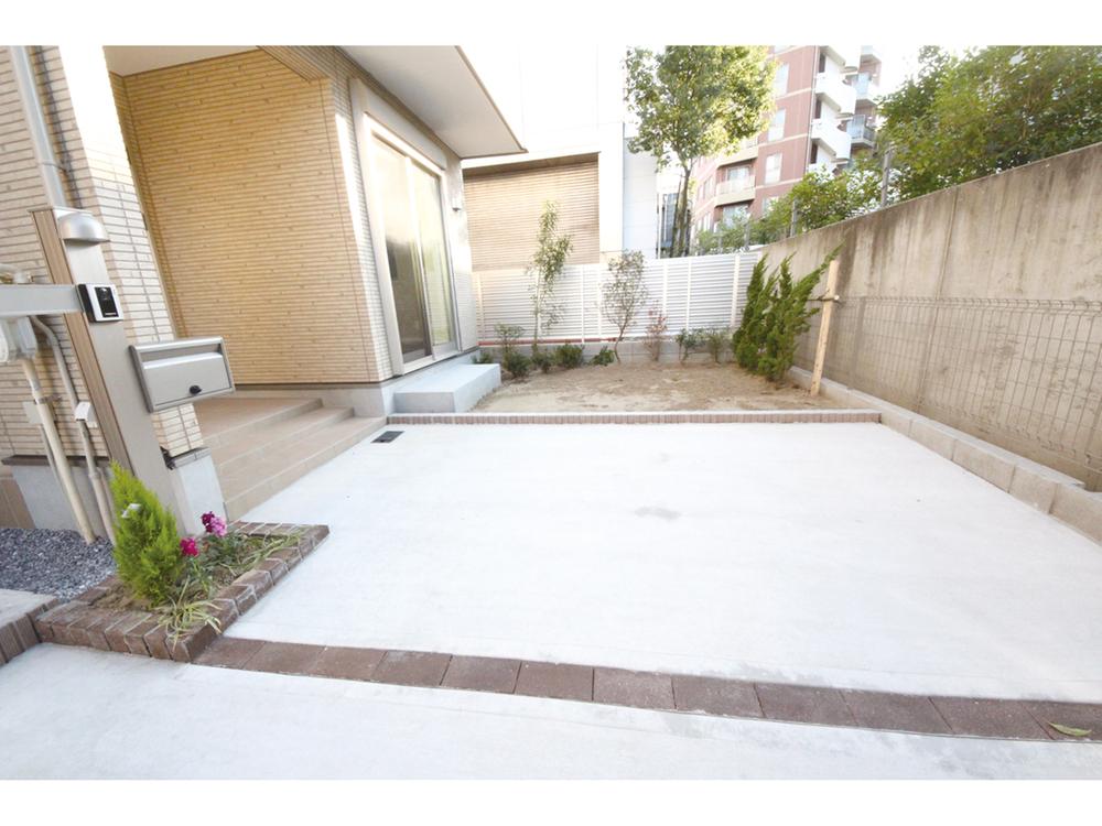 Garden. Local (11 May 2013) Shooting