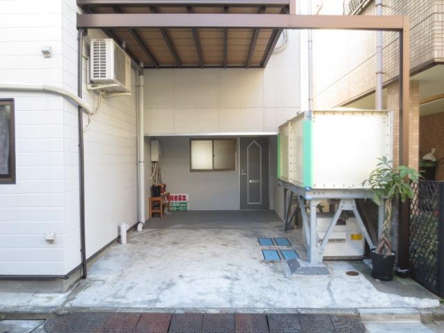 Other. 104, Room Parking