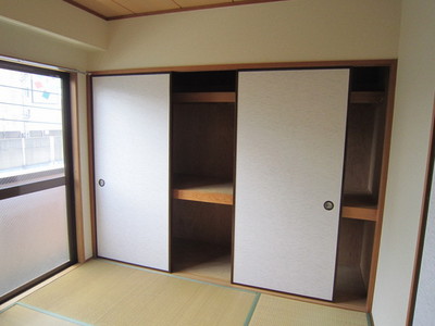 Receipt. Closet of Japanese-style