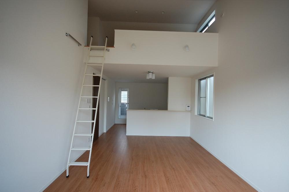 Living. A Building room (September 2013) Shooting