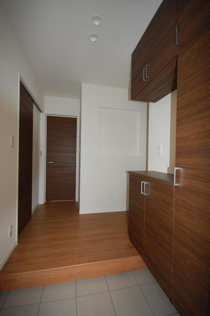 Entrance. A Building site (September 2013) Shooting