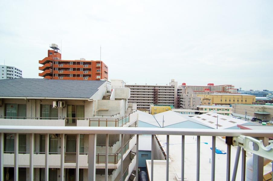 View photos from the dwelling unit