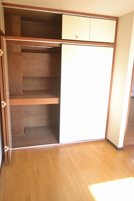 Receipt. Housed plenty of closet