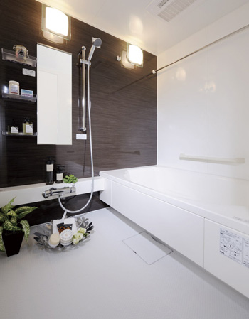 Bathing-wash room.  [Bathroom] Adopt a low-floor bathtub. To lower the height of the crossing to the bathtub, Is also easy-to-use specifications in the safer of the small children and the elderly.