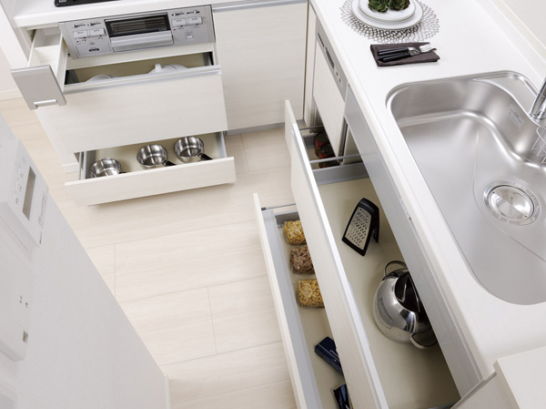 Kitchen.  [Slide cabinet (with Bull motion function)] To sink lower, Adopted also taken out easily slide cabinet things back. Quiet close with bull motion also work vigorously closed.