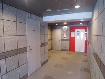 lobby. With elevator