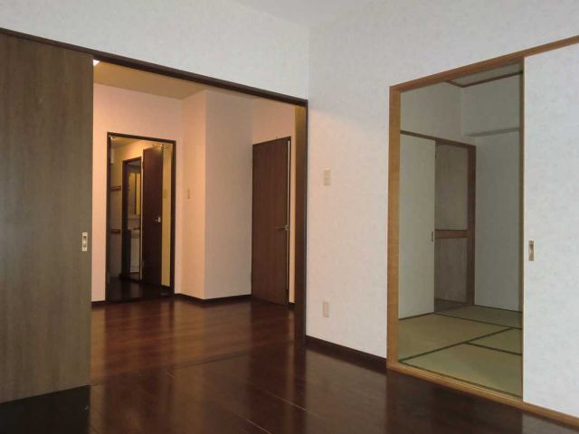 Living and room. Western style room