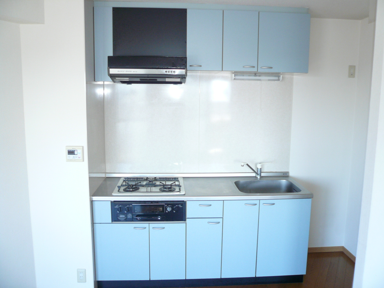 Kitchen. 3-neck system Kitchen ☆