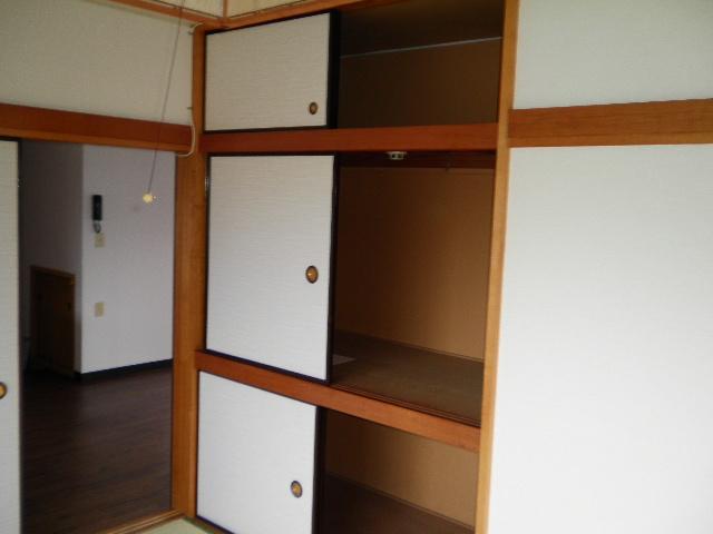 Receipt. Heaven with closet