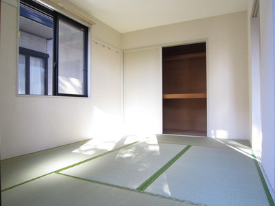 Other room space. It is a two-sided lighting