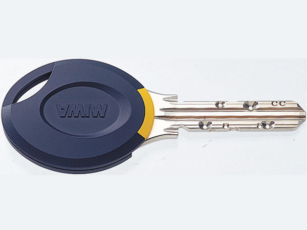 Security.  [Non-touch key] Has adopted a non-touch keys that can unlock smoothly with just holding the key head even when a lot of luggage.  ※ Only part of the doorway of the common areas (same specifications)