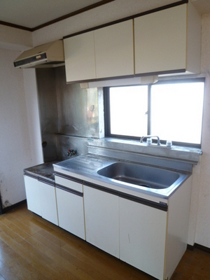 Kitchen. Two-burner gas stove installation Allowed Kitchen