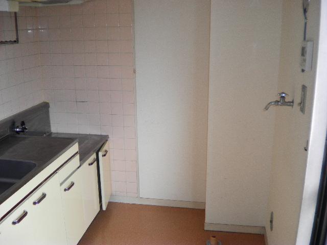 Kitchen. Kitchen