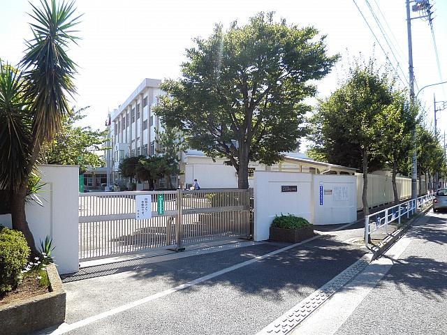 Primary school. Ninoe 750m to the third elementary school