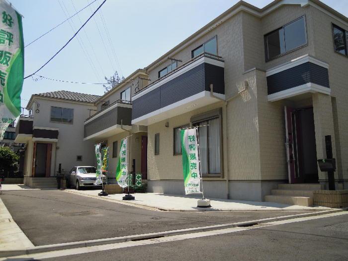 Building plan example (exterior photos). Building image You can also check at the local