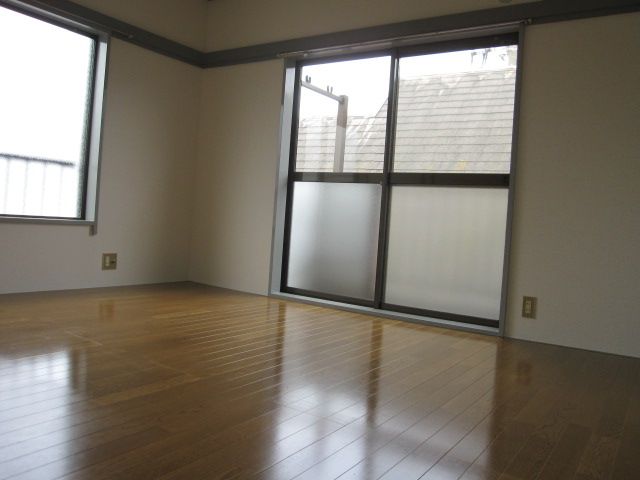 Living and room. Western is