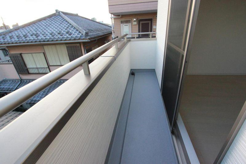 Balcony. 3 floor south-facing balcony