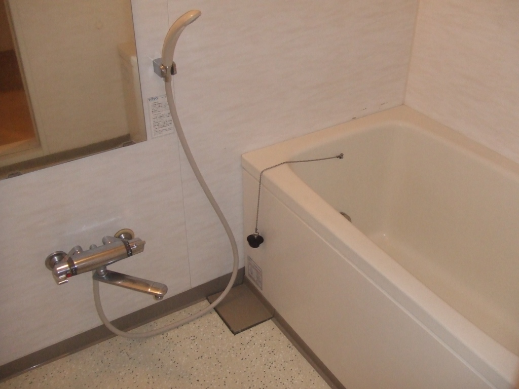 Bath. Bathroom with additional heating function