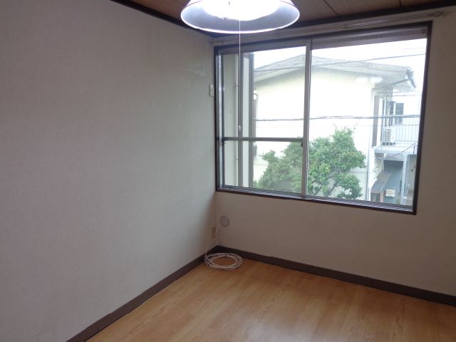 Living and room. Flooring