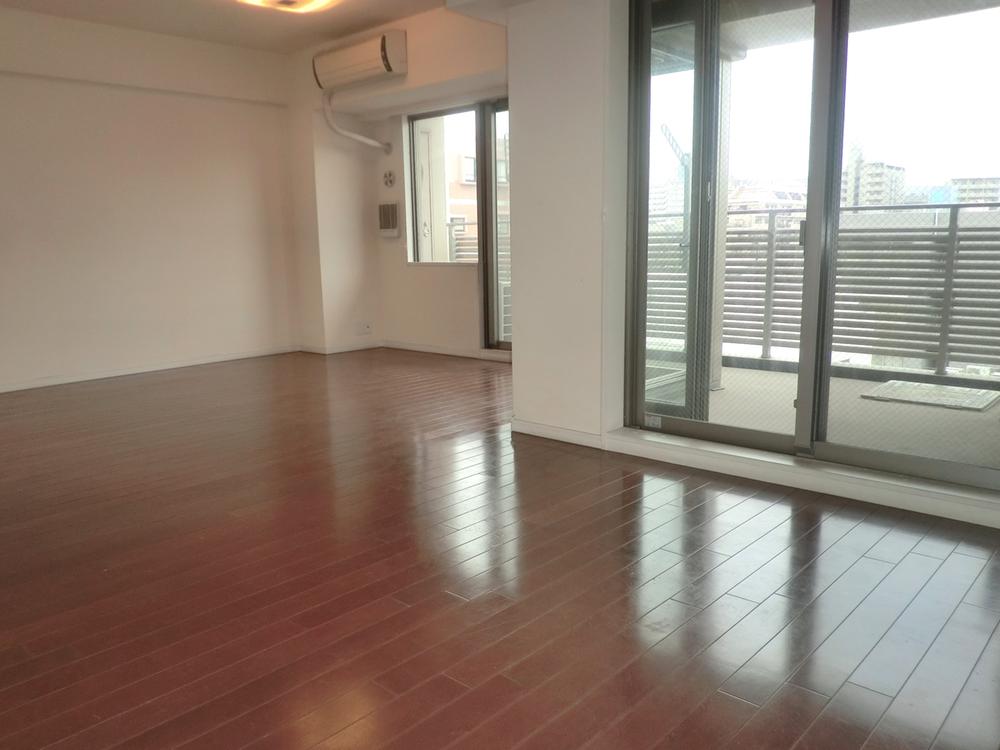 Edogawa-ku, Tokyo Nishikasai 3