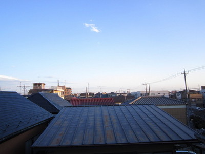 View. Day good because there is nothing to block in front of the eye