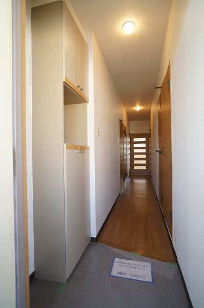 Entrance. Entrance hall, There is also storage