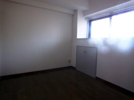 Living and room. North Western-style