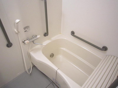 Bath. Reheating bus ・ With bathroom dryer