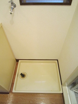 Other. Indoor Laundry Storage