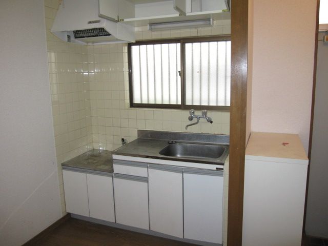 Kitchen. Gas stove installation Allowed