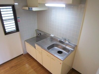 Kitchen. You can gas stove installation
