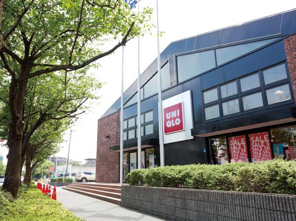 Shopping centre. 798m to UNIQLO Edogawa Ichinoe shop