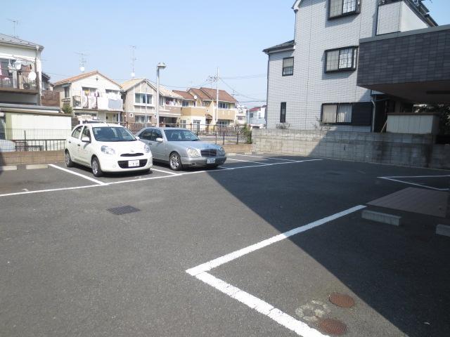 Parking lot. On-site parking