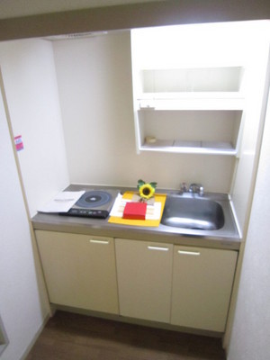 Kitchen. 1-neck system Kitchen