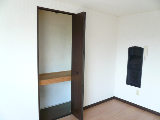 Receipt. Reference photograph