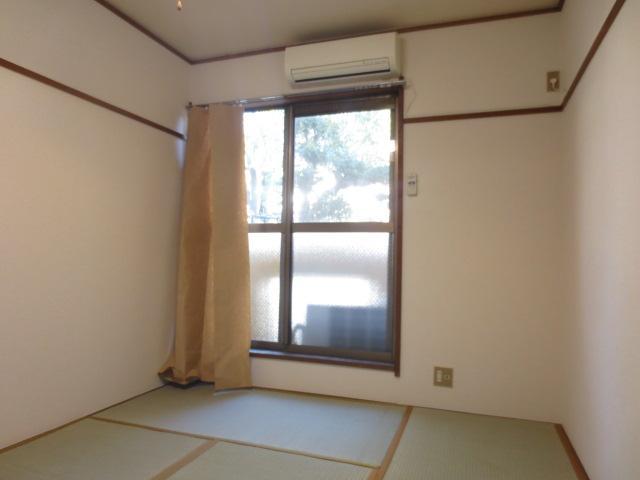 Living and room. Japanese-style room 1