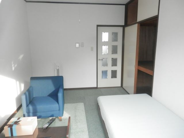 Living and room. room