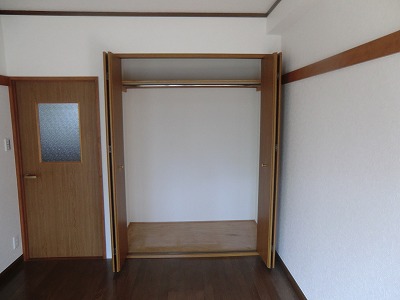 Other room space. Western-style housing