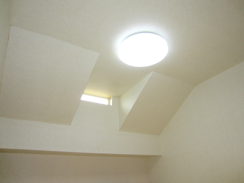 Living and room. illumination ・ Skylight