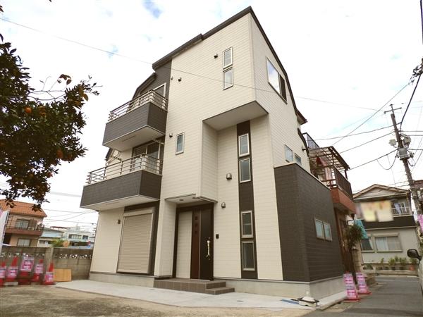 Local appearance photo. Local appearance 2013 / 10 shooting