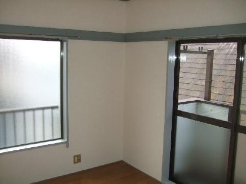 Living and room. Western-style 1