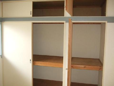 Receipt. Compartment