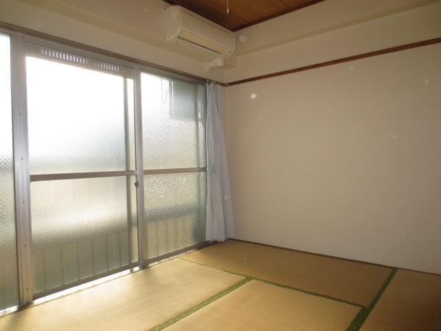 Living and room. Japanese-style room 1
